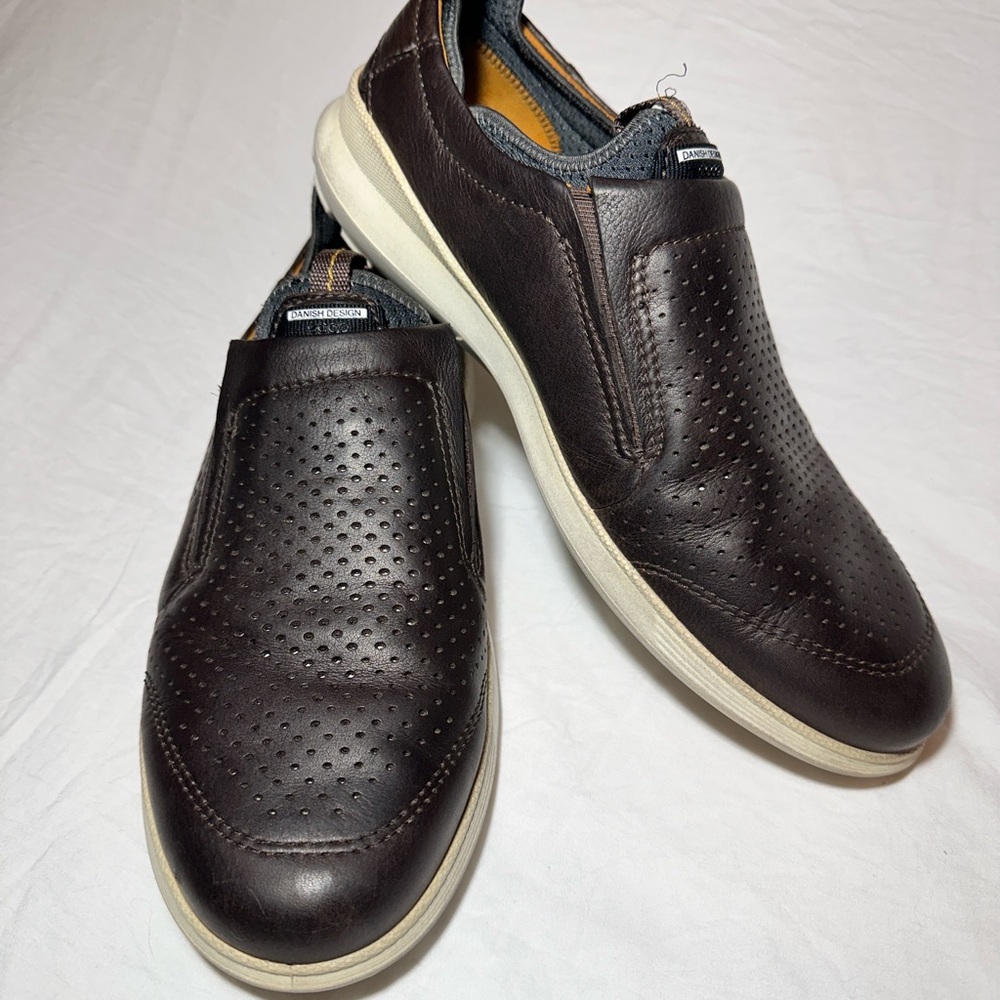 ECCO Dark Brown Leather Slip-On Loafers Men’s EU 41 U.S. 8-8 1/2 Comfort Casual